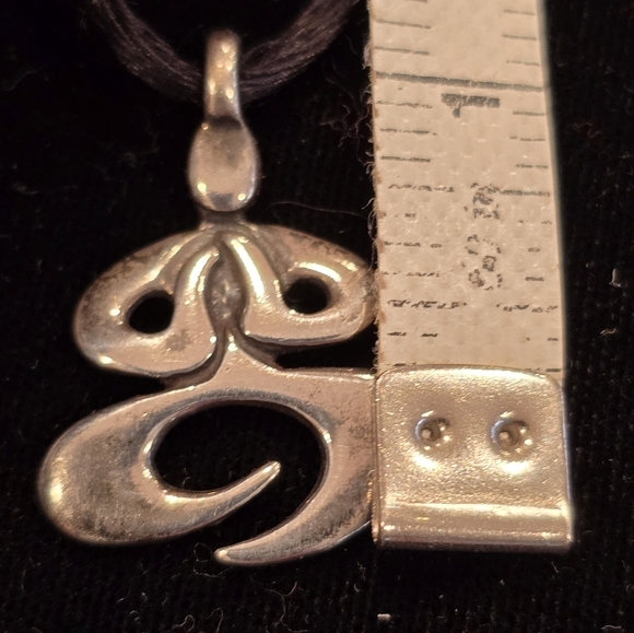 Sterling Silver Goddess Pendant Stamped "K" - Picture 4 of 4